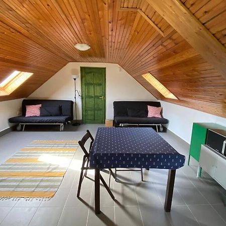Présház a hegytetőn Pécsely Exterior foto